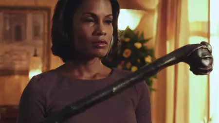 Superstition - galeria zdjęć - filmweb