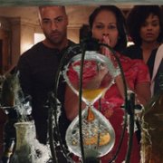 Superstition - galeria zdjęć - filmweb