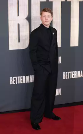 Better Man: Niesamowity Robbie Williams - galeria zdjęć - filmweb