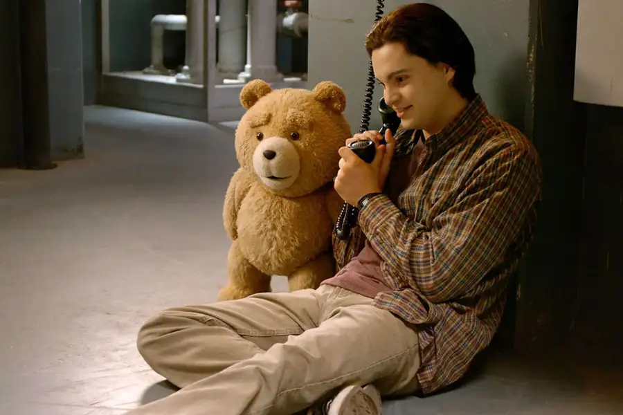Ted - galeria zdjęć - filmweb