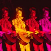 Moonage Daydream - galeria zdjęć - filmweb