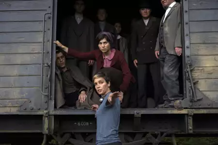 Porzucony transport - galeria zdjęć - filmweb