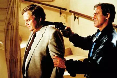 Zawodowiec - galeria zdjęć - filmweb