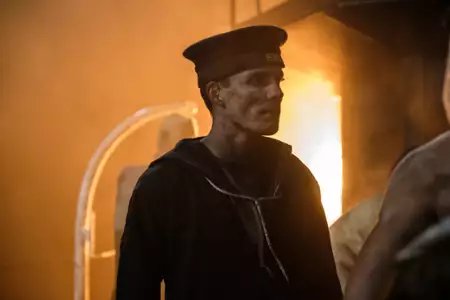 Świat w ogniu: Początki - galeria zdjęć - filmweb