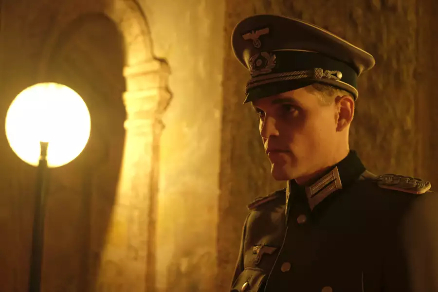Świat w ogniu: Początki - galeria zdjęć - filmweb