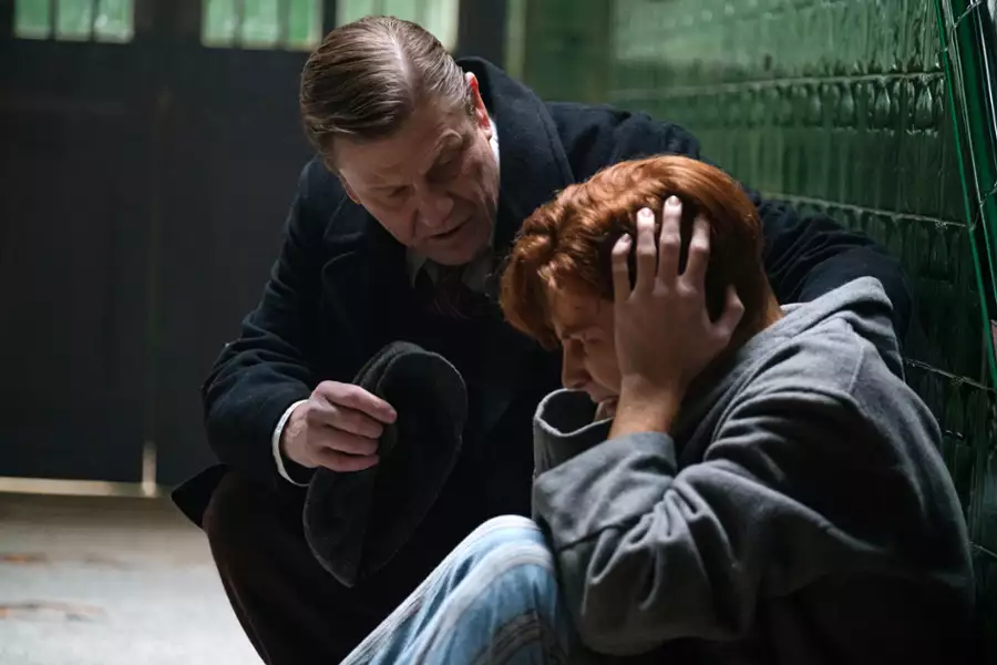 Świat w ogniu: Początki - galeria zdjęć - filmweb