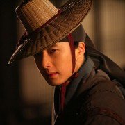 Dol-a-on Il-ji-mae - galeria zdjęć - filmweb