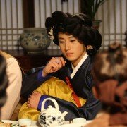 Dol-a-on Il-ji-mae - galeria zdjęć - filmweb