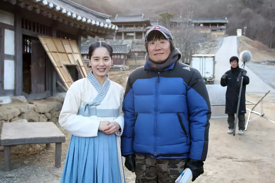 Dol-a-on Il-ji-mae - galeria zdjęć - filmweb