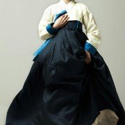 Dol-a-on Il-ji-mae - galeria zdjęć - filmweb