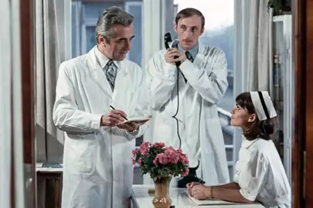 Zazdrość i medycyna - galeria zdjęć - filmweb