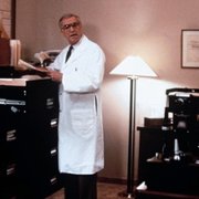 Zbrodnie i wykroczenia - galeria zdjęć - filmweb