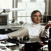 Zbrodnie i wykroczenia - galeria zdjęć - filmweb