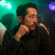 Steven Yeun w Przepraszam, że przeszkadzam