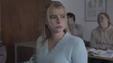 R&oacute;wnonoc - galeria zdjęć - filmweb