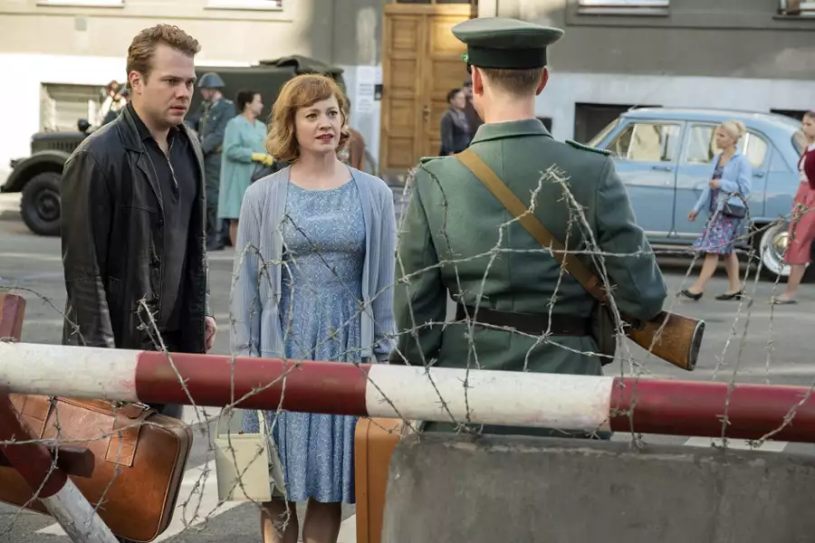 Miasto szpiegów - galeria zdjęć - filmweb