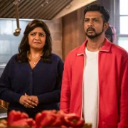 Ghosts - galeria zdjęć - filmweb