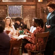 Ghosts - galeria zdjęć - filmweb