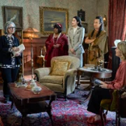 Ghosts - galeria zdjęć - filmweb