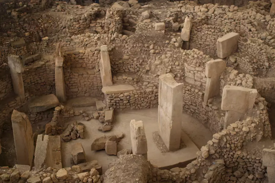 Prehistoryczna apokalipsa - galeria zdjęć - filmweb