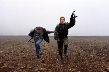 Za linią wroga - galeria zdjęć - filmweb