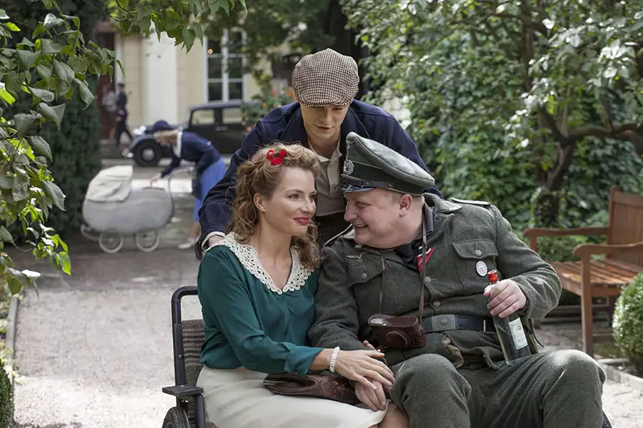 Kamienie na szaniec - galeria zdjęć - filmweb