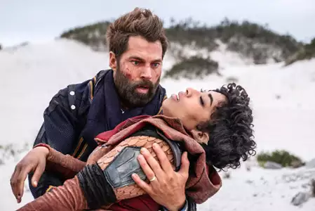 Vagrant Queen - galeria zdjęć - filmweb