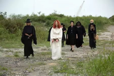 American Horror Story: Sabat - galeria zdjęć - filmweb
