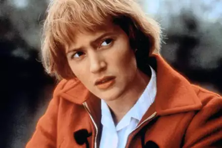 Iris - galeria zdjęć - filmweb