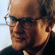 Młody John Bayley