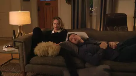 You Me Her - galeria zdjęć - filmweb