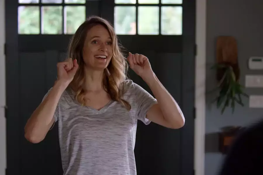 You Me Her - galeria zdjęć - filmweb