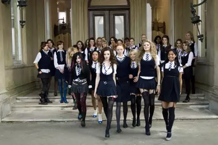 Dziewczyny z St. Trinian - galeria zdjęć - filmweb