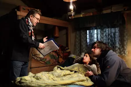 W drodze do domu - galeria zdjęć - filmweb