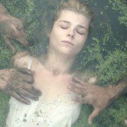 Kiedy padają drzewa - galeria zdjęć - filmweb