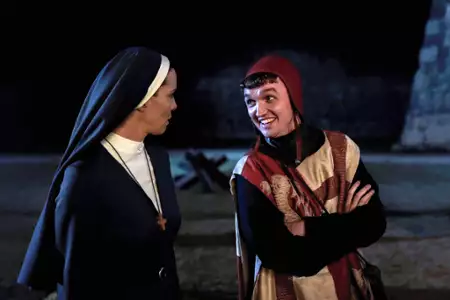 Pani Davis - galeria zdjęć - filmweb