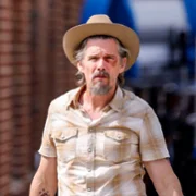 The Lowdown - galeria zdjęć - filmweb