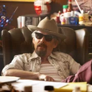 The Lowdown - galeria zdjęć - filmweb