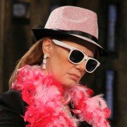 Dragons' Den - galeria zdjęć - filmweb