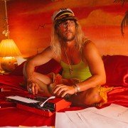 The Beach Bum - galeria zdjęć - filmweb