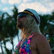 The Beach Bum - galeria zdjęć - filmweb