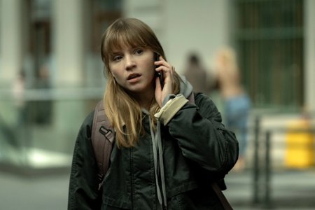 Odcinek 1 Acton Bell