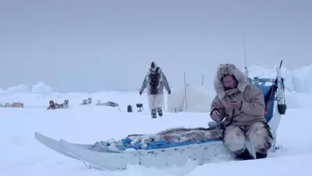 Aningaaq - galeria zdjęć - filmweb