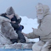 Aningaaq - galeria zdjęć - filmweb