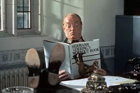 Ściśle tajne - galeria zdjęć - filmweb