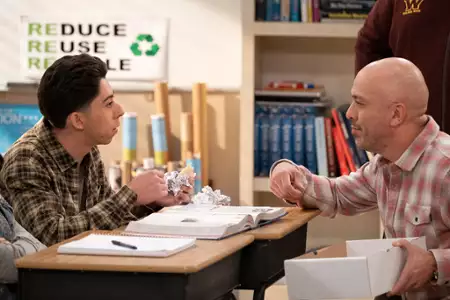 Profesor Iglesias - galeria zdjęć - filmweb