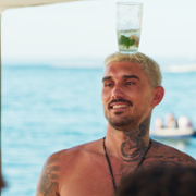 Holiday Crush - galeria zdjęć - filmweb