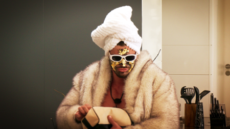 Holiday Crush - galeria zdjęć - filmweb