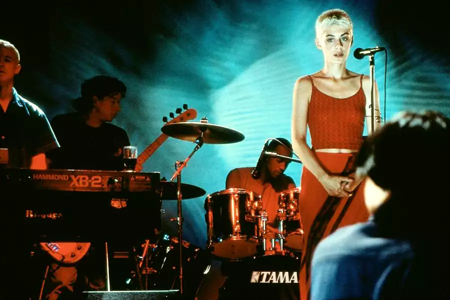 Pragnę cię - galeria zdjęć - filmweb
