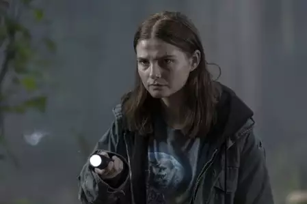 The Girl in the Woods - galeria zdjęć - filmweb